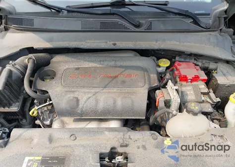 2021 Jeep Compass Limited 4X4 из США, поврежденный, VIN 3C4NJDCB8MT521869